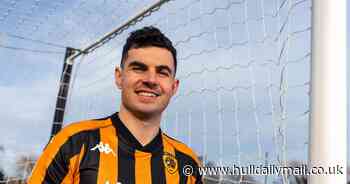 John Egan's first words after Hull City transfer from Burnley as late night call revealed
