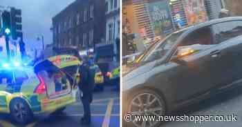 Man stabbed in busy Crystal Palace road