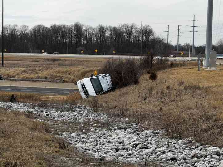1 arrested after pursuit ends in crash on I-69