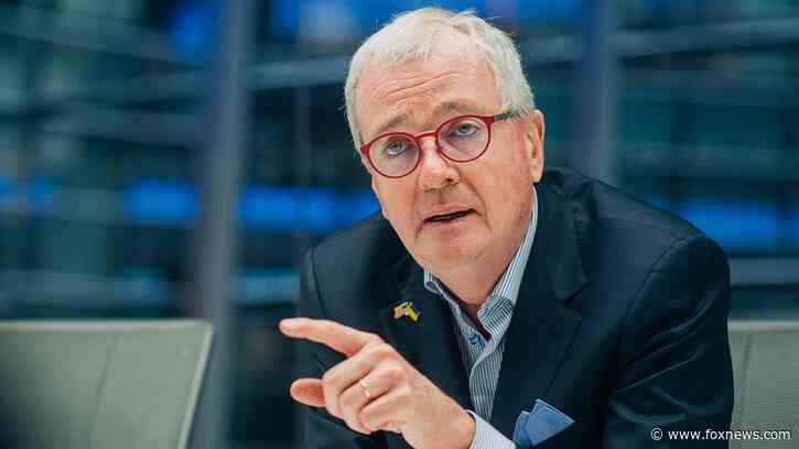 New Jersey governor houses migrant at his house, tells feds 'good luck' trying to get her