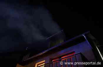 FW-DT: Brand in Reihenendhaus - Zwei Personen betreut