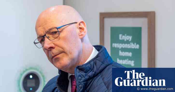 Exasperated Swinney forced to deny he plans to ban cat ownership in Scotland