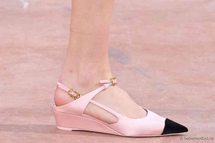 Schuhtrends der Saison: Vom Ballerina bis zum Retro-Sneaker