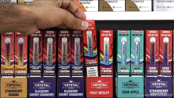 Almere - Tienduizenden illegale vapes in beslag genomen, winkel moet dicht