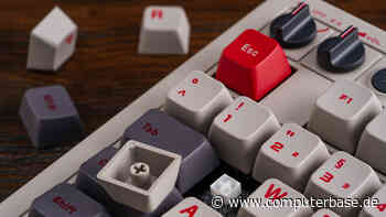 8BitDo NES-Design: Mechanische Retro-Tastaturen bekommen deutsches Layout