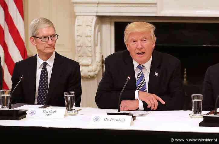 Er is geen garantie dat Tim Cook de iPhone  kan beschermen, als Trump handelsconflict met China op scherp zet, aldus analisten