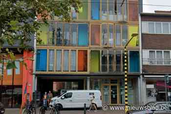 Verkoop van commerciële ruimte door stad zorgt voor ophef: “Deze beslissing is hypocriet”