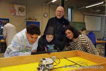 21 workshops laten leerlingen kennismaken met de opleidingen van PITO: “We bieden voor elk profiel iets aan”