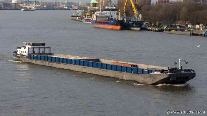 Containers Lidl per binnenvaartschip naar Duisburg