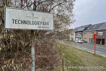 Voetpad naar tramhalte stopt plots: “Een onverharde berm is niet comfortabel, en zeker niet toegankelijk”