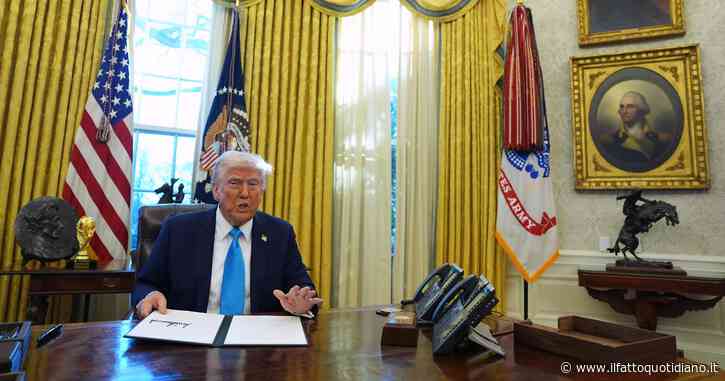 Trump, raffica di ordini esecutivi: colpiti Iran, diritti umani e transgender. “Circa 1.400 dipendenti Usaid saranno messi in congedo”