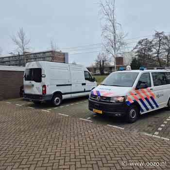 Aantreffen gestolen bestelbus.