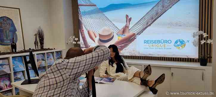 Reisebüro-Aktion: Foto-Shooting im Reisebüro