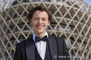 Zion Luts treedt uit de achtergrond in #LikeMe en laat zijn zangstem horen: “Besef nog altijd niet goed dat ik al in het Sportpaleis heb gestaan”