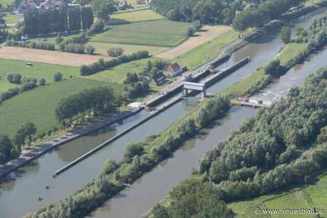 Vlaamse Waterweg ruimt oude Asperse plantenkwekerij op aan Schelde