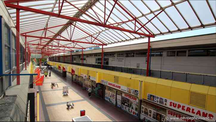 Lelystad - Minder winkels in Lelycentre vindt niet iedereen een goed idee