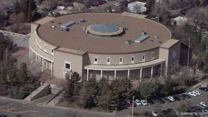 Bill seeking to prohibit credit card fee tip deductions moves forward