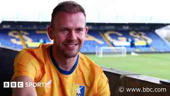 Prolific Rhodes keen to learn from Clough at Stags