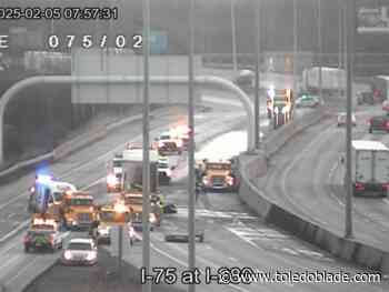 1 person killed in multiple vehicle crash on I-75