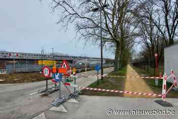 Wandelpad langs Colomalaan wordt heraangelegd: “Water zal er nu minder blijven op staan”