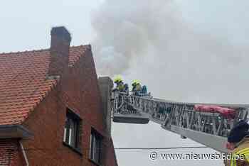 Schouwbrand zorgt voor veel rookontwikkeling