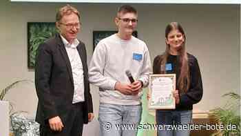 Christophorus-Gymnasium Altensteig: Delegation holt Naturschutz-Preis ab