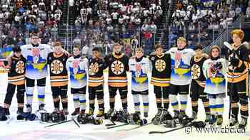 'These are kids': Quebec peewee tournament urges spectators not to boo U.S. anthem