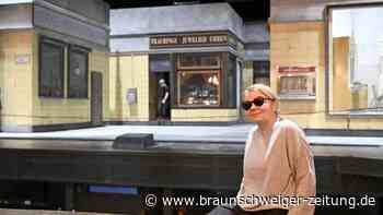 „Schlaflos“ in Braunschweig: Das Theater wird zum Bahnhof Zoo