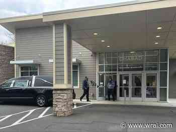 Flight attendant killed in midair collision near D.C. honored with service