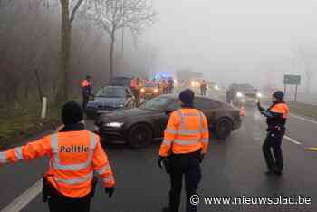 Politie haalt rijdende discotheek uit verkeer