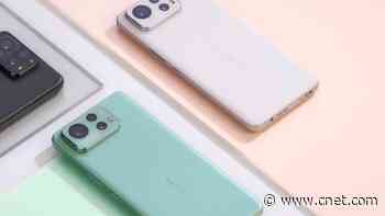 Asus Zenfone 12 Ultra Is the Rare High-End Phone That Still Has a Headphone Jack