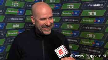 Peter Bosz verrast Hans Kraay junior met bloedserieus antwoord: ‘Nee! Serieus?’