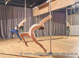 Paaldansschool moet alweer reclamedoeken vervangen na vernielingen