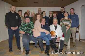 Melderts Toneel blaast 40 kaarsjes uit
