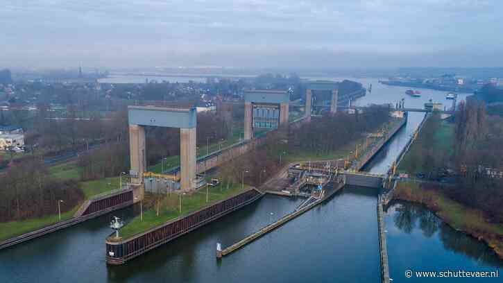 Westkolk sluis Weurt ligt er een aantal dagen uit in februari