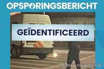 Politie heeft gooier van vuurwerk naar kerkdeur te pakken