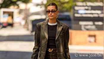 Hailey Biebers neue Lederjacke sieht aus wie die von H&M