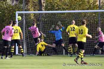 Dieven slaan toe in kleedkamer van Lippelo