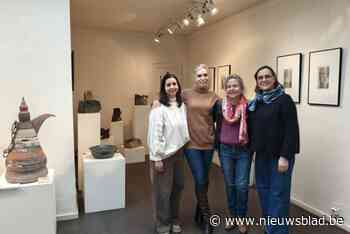 Kollektief 4 brengt persoonlijke verhalen via keramiek naar Tracé: “Verschillend werk, maar gelijkaardige vrouwen”