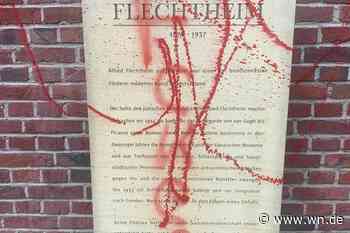 Politische Schmierereien am Borchert-Theater