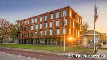 Architecten_Lab ontwerpt bedrijvenpand als blikvanger met Corten-stalen kaders