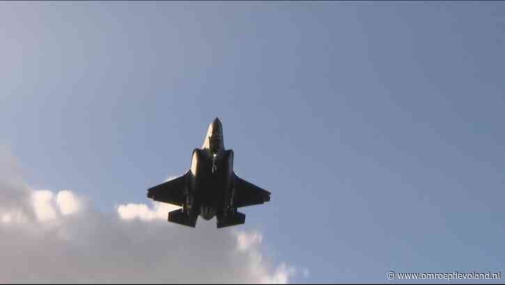 Flevoland - Zo klinkt het als F-35 straaljagers overvliegen