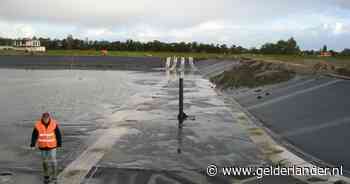 Nep-transporteurs gaan ervandoor met flinke buit, maar weten zelf niet wat ze ermee moeten