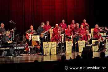 Koninklijke harmonie Sint-Amelberga treedt op met bekende Freddy Sunder Big Band