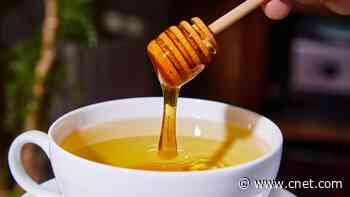 Pinkies Up: This Is The Biggest Mistake You're Making When Steeping Tea