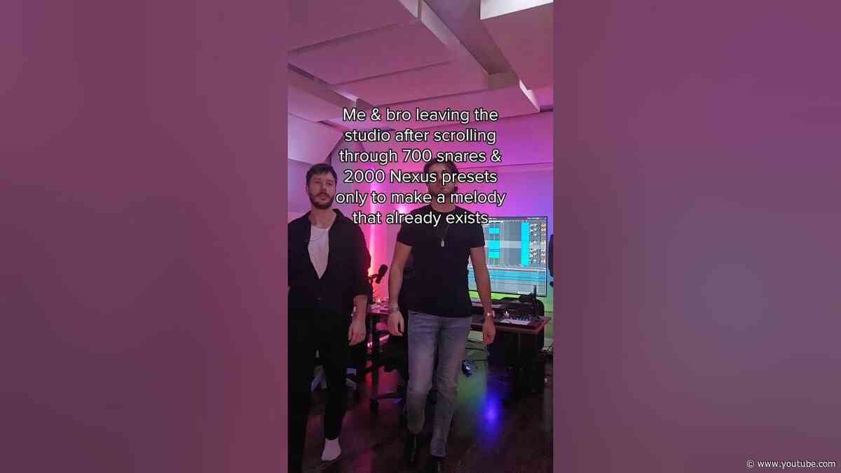 Another productive day in the studio 🙏🏻#producermemes