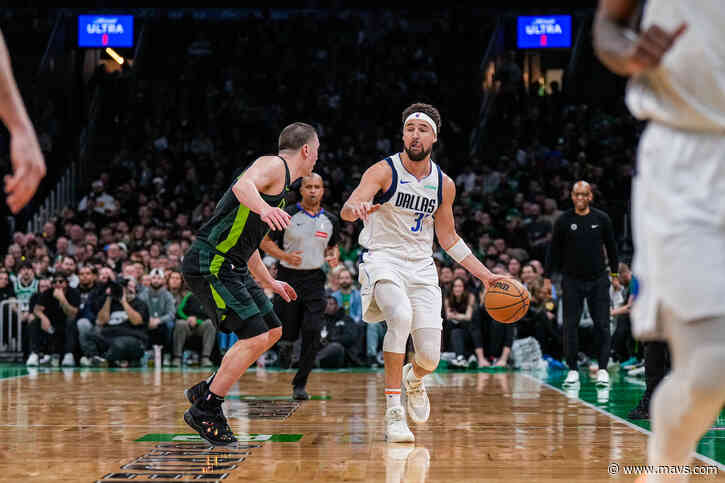 Mavericks rise up, take down Celtics to end trip