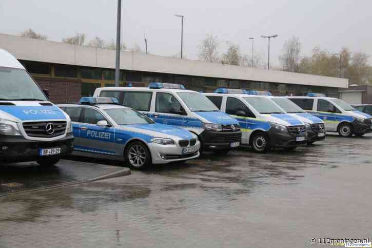 Nederlander rijdt door grenscontrole Bad Nieuweschans heen: `Veel kogelgaten in auto`, 1 aanhouding