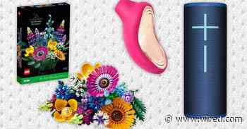 14 Best Deals on Valentine’s Day Gifts (2025)