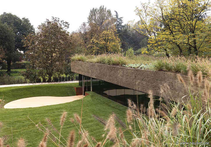 Auf Tomatenschalen laufen bei Mutti - Kantine in Montechiarugolo von Carlo Ratti Associati